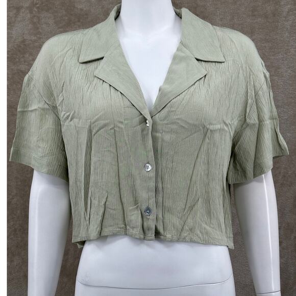 The Normal Brand Top Womens Large Ezra Cropped Short Sleeves Sage Green Sheer - Picture 1 of 11